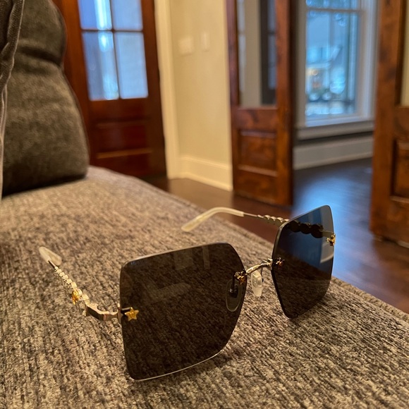 Gucci sunglasses 2020 model brand new!! - Picture 4 of 12